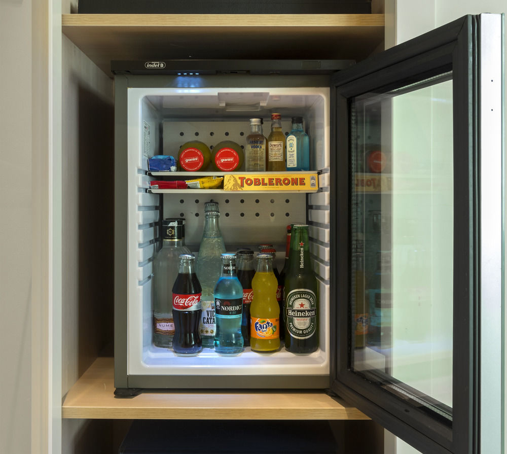 Hotel NH Collection Palazzo Cinquecento Roma Esterno foto A mini-refrigerator